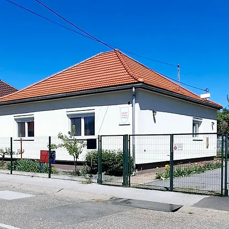 Szedermalna Vendeghaz Apartment Sárospatak Exterior photo